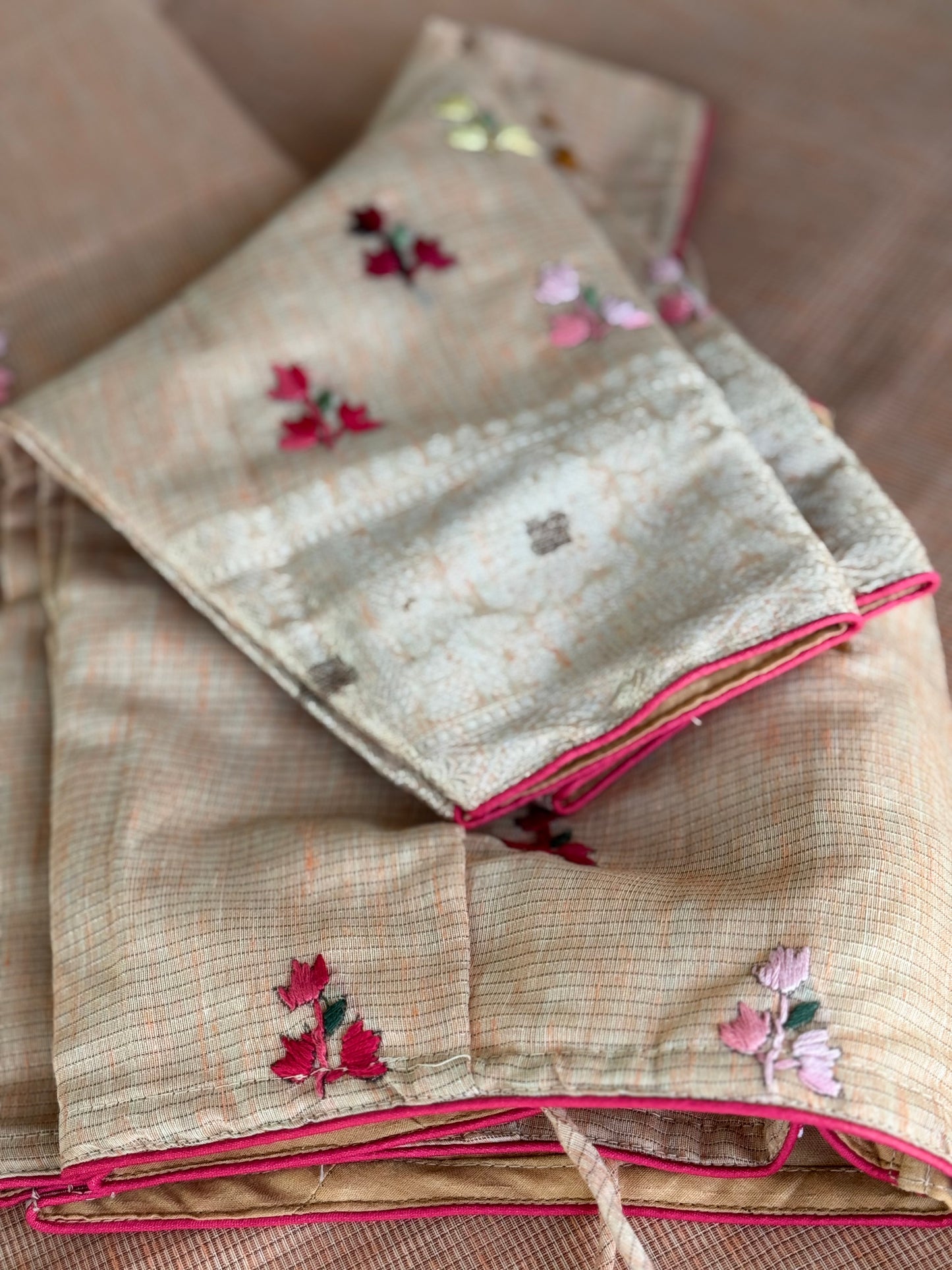 SF2002 - French knot Kota saree